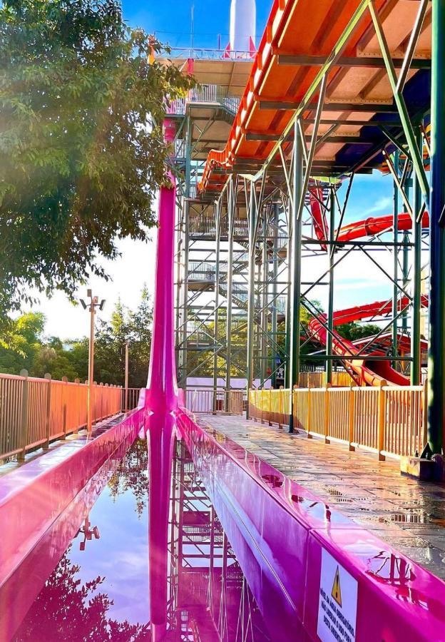 דירות קאלדס נובאס Piazza Diroma C/ Acqua Park - Viaggio Locacoes Por Temporada מראה חיצוני תמונה