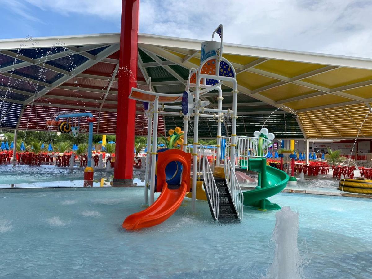 דירות קאלדס נובאס Piazza Diroma C/ Acqua Park - Viaggio Locacoes Por Temporada מראה חיצוני תמונה